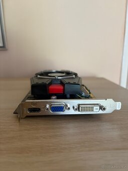 Grafická karta nVidia Asus GeForce GTX 650 (2 GB) PCIe - 2