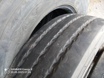 Pneu 215/75r17,5 - 2
