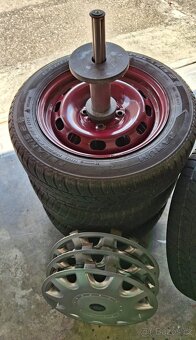 Sada zimních kol se stojanem - Ford Fiesta - 2