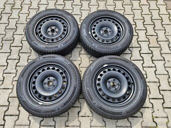 Skoda Kodiaq 5x112 Zimní 215/65/17 - Zánovní - 2