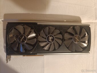 Sapphire Radeon RX 5700 XT NITRO+ 8GB GDDR6 - 2
