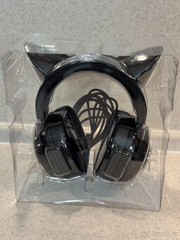 Sluchátka Razer Kraken Kitty - 2