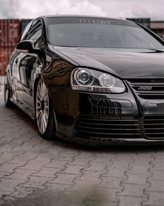 Golf 5 R32 - 2