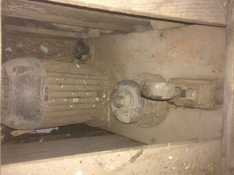 Hydraulická jednotka (agregát), nepoužitý - 2