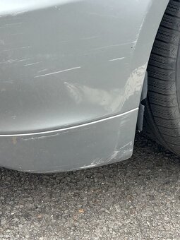 BMW E61 525D 130 KW r. 2004 [ZAMLUVENO] - 2