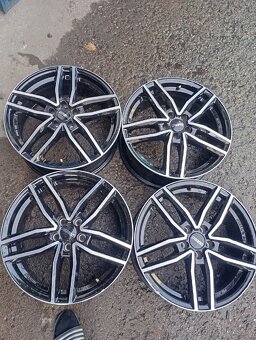 Alu disky 5x100 r17 Dezent - 2