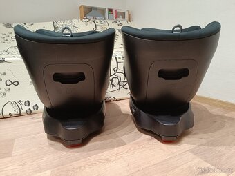 Autosedačka BRITAX RÖMER Dualfix M Plus (61-105 cm) Space Bl - 2