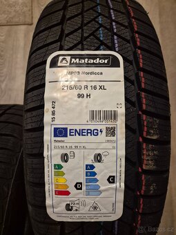 Zimni pneu 215/60/16 - 2