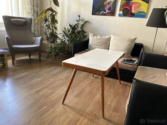 Konferencni stolek retro - 2