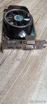 Saphire HD 5750 1GB GDDR5 - 2