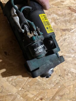 Volvo FL starter - 2
