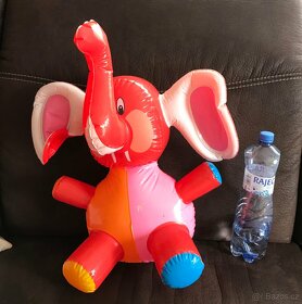 Nafukovací hračka slon velký, pískací - 2