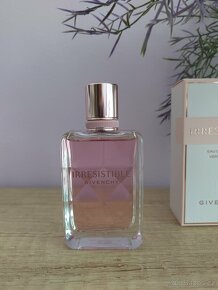 Givenchy irresistible very floral 50ml - 2