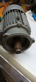 Motor 3 faz. - 2