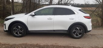 Kia XCee´d, 1,5 T-GDi GPF EXCLUSIVE+WINTER - 2