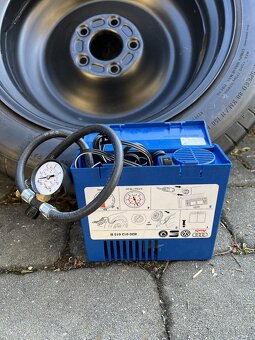 Dojezdová pneumatika T125/85R16 s kompresorem - 2