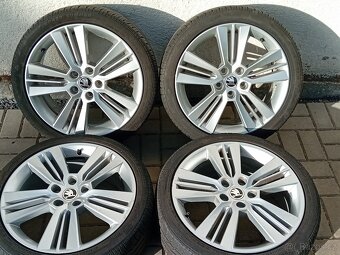 Originální sada kol Škoda Octavia III Rs - 225/40R18 - 2