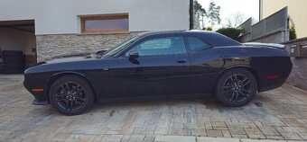 Dodge Challenger GT AWD - 2