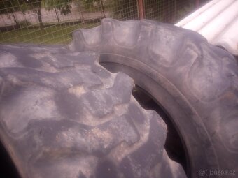 Pneu 16,9-30 2x / 12,5-18 2x - 2