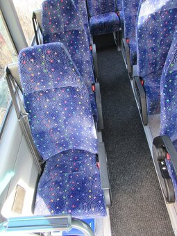 13 polohovacích sedadel Mercedes sprinter top stav - 2
