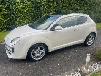 Alfa Romeo MiTo 1.3 JTD Multijet 70kw hezká s výbavou - 2