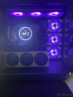 Nadupaný Herní PC s RTX 5070 a Ryzen 7 9700X – TOP STAV - 2