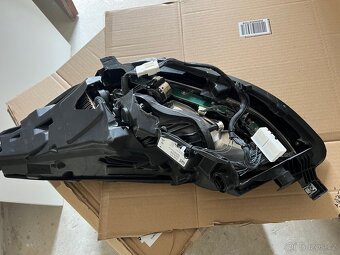 Tesla model 3 Y světlo světlomet Matrix na díly - 2