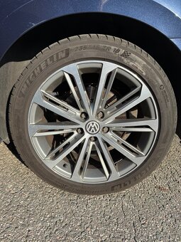 Prodám alu kola VW 18” + téměř nové Michelin Pilot Sport 4 - 2