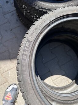 2ks celoročních pneu 235/40 R18 - Michelin - 2