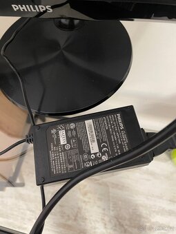 Monitor Philips 24’ - 2