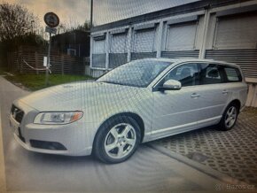 volvo V70 kombi 2.0td rv2011 - 2