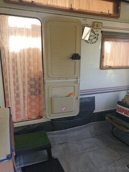 Caravan Rapido Club 30 - 2