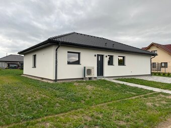 Prodej rodinného domu 107 m², ul. Kukuřičná, Sibřina - 2
