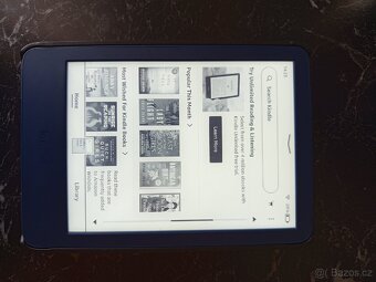 Amazon Kindle 2022 - bez reklam, 16GB - modrý - 2