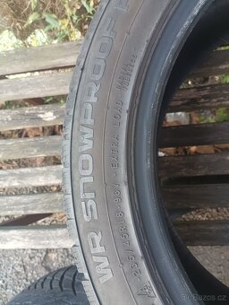 235/45r18 - 2
