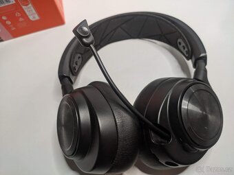 Bezdrátová sluchátka Steelseries arctis nova pro wireless - 2