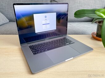 MacBook Pro 16" - 32GB RAM - 100% STAV NOVÉHO, ZÁRUKA - 2