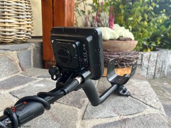Detektor kovů Nokta Makro Kruzer - 2