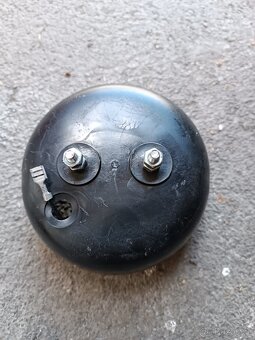 Zadní kryt lampy kulatá L4 (plastová) | 2400-0520 Zetor - 2