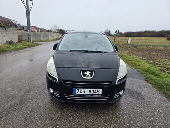 Peugeot 5008 7 míst - 2