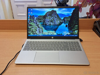 HP 15-fd0901nc - WIN11, CPU 4x3.40GHz, 4GB RAM, 128GB MMC - 2