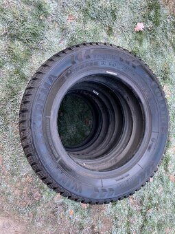 Zimní pneu s hroty 175/65 R14 Winter Extrem minimálně jeté - 2
