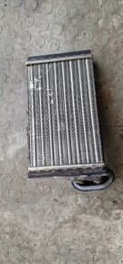 Radiator topení 8D1819031B - 2