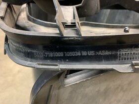 levý držák mlhovky x6 - 2