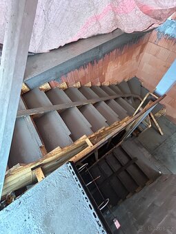 ŠALUNG - BETONOVÝCH SCHODŮ 😉👍 - 2