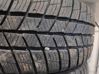 185/60R15 88T Barum Polaris 5 - 2