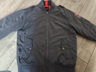 Bunda chlapecká vel. 8-9 let - 2