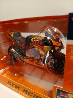 KTM RC 16 model +Kšiltovka - 2