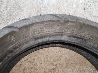 Prodám pneu 120/70 - 12 - 2