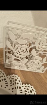 Plechový talíř XXL a stoján na ubrousky - 2